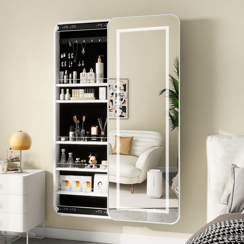 Ukryta, wysuwana lustrzana sza – Body Jewelry Storage recenzja i cena