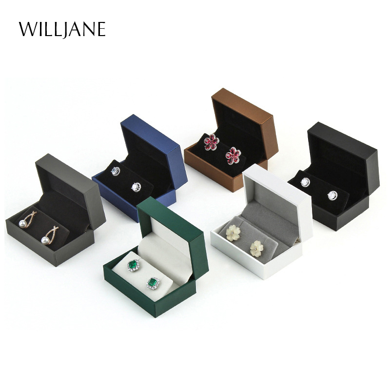 Wysokiej jakości kolczyki w ks – Body Jewelry Storage recenzja i cena