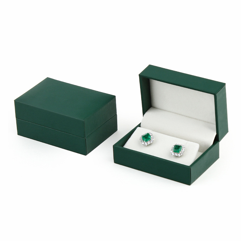 Wysokiej jakości kolczyki w ks – Body Jewelry Storage recenzja i cena